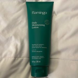 Flamingo moisturizing lotion